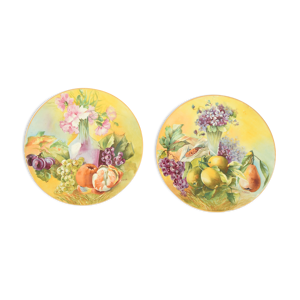 Paire de plats peints
