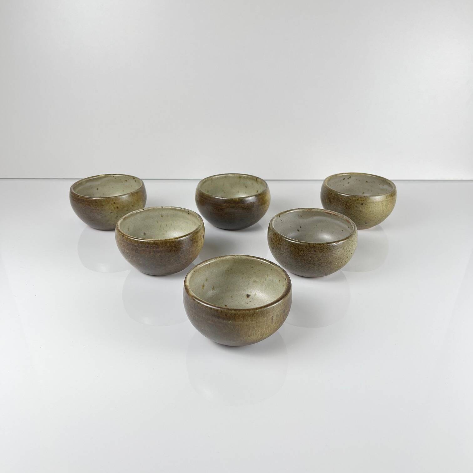 Set of 6 small stoneware bowls, 1970