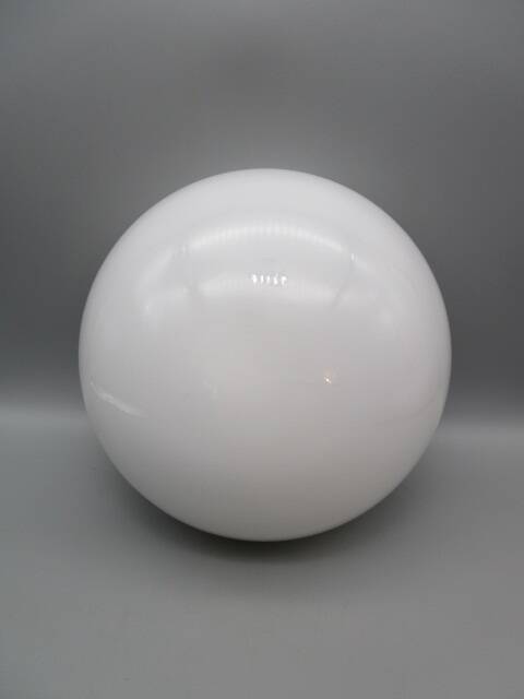 Plafonnier ancien en opaline