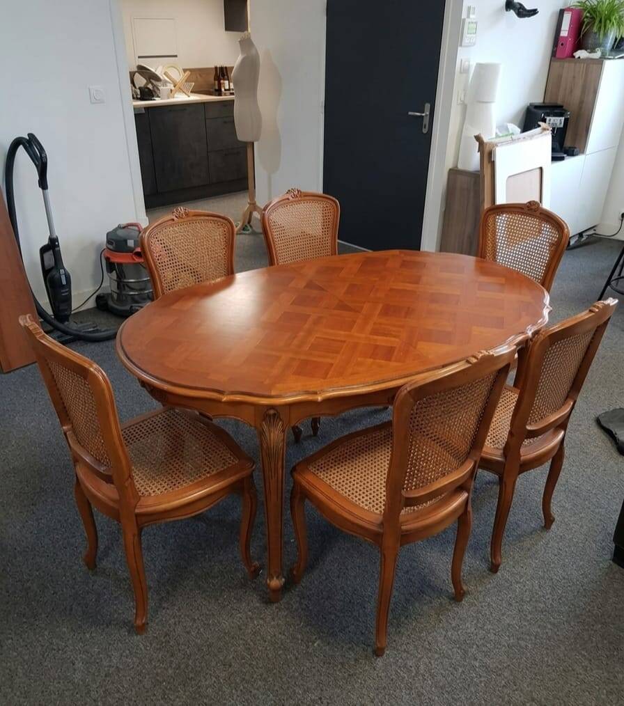 Louis XV extendable table + 6 chairs