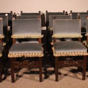 12 chaises espagnoles en hêtre
