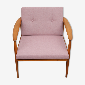 Fauteuil rose scandinave en bois de hêtre 1960