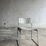 White Lacquered Steel Omstak Chair by Rodney Kinsman for Bieffeplast (1971) Industrial Sled Base