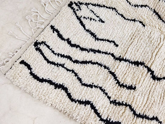 Moroccan berbere carpet 207x147cm