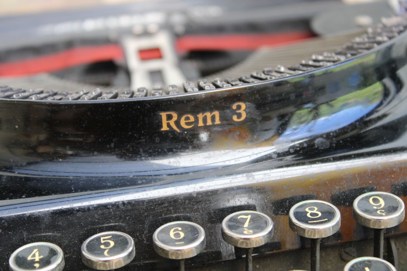 Old typewriter