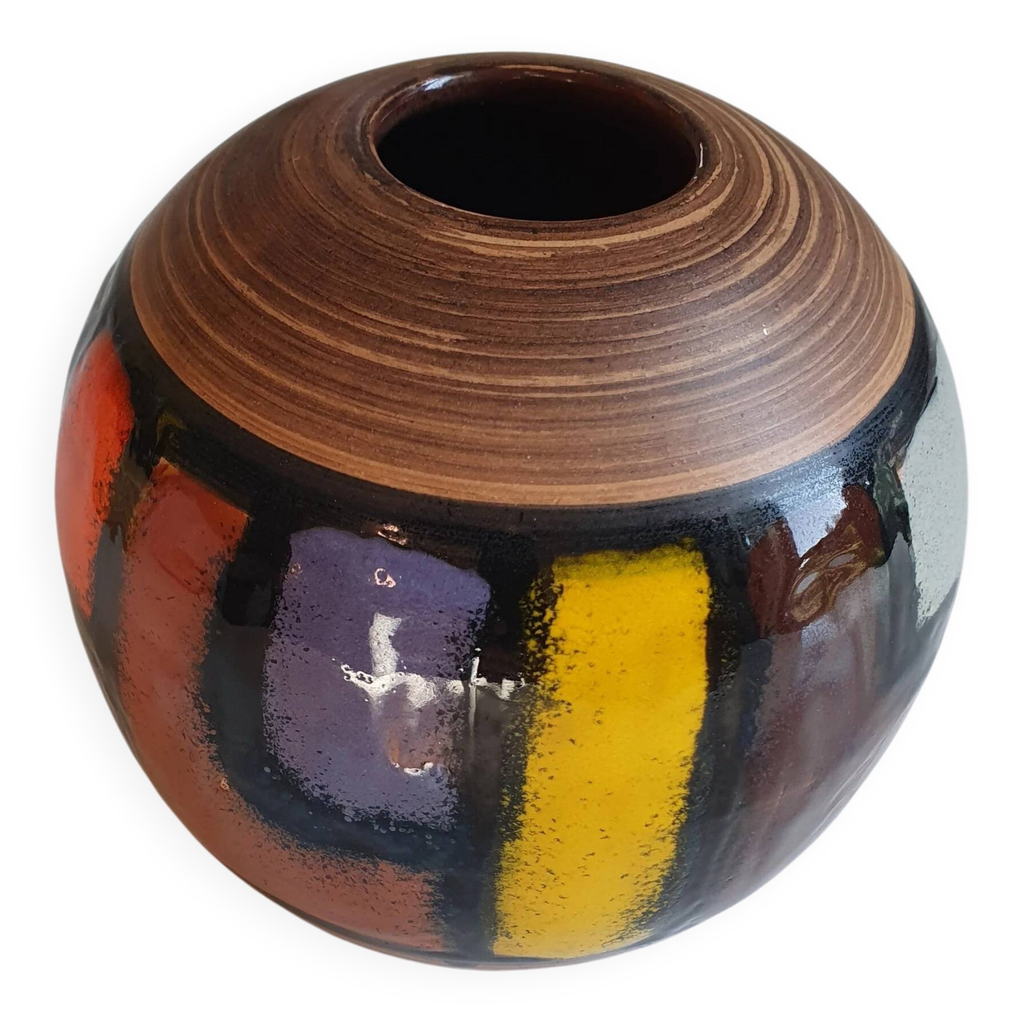 Mid-century pattern Vetrata vases and bowls by Aldo Londi for Bitossi Italy. Black, blue, orange and yellow on a brushed background.