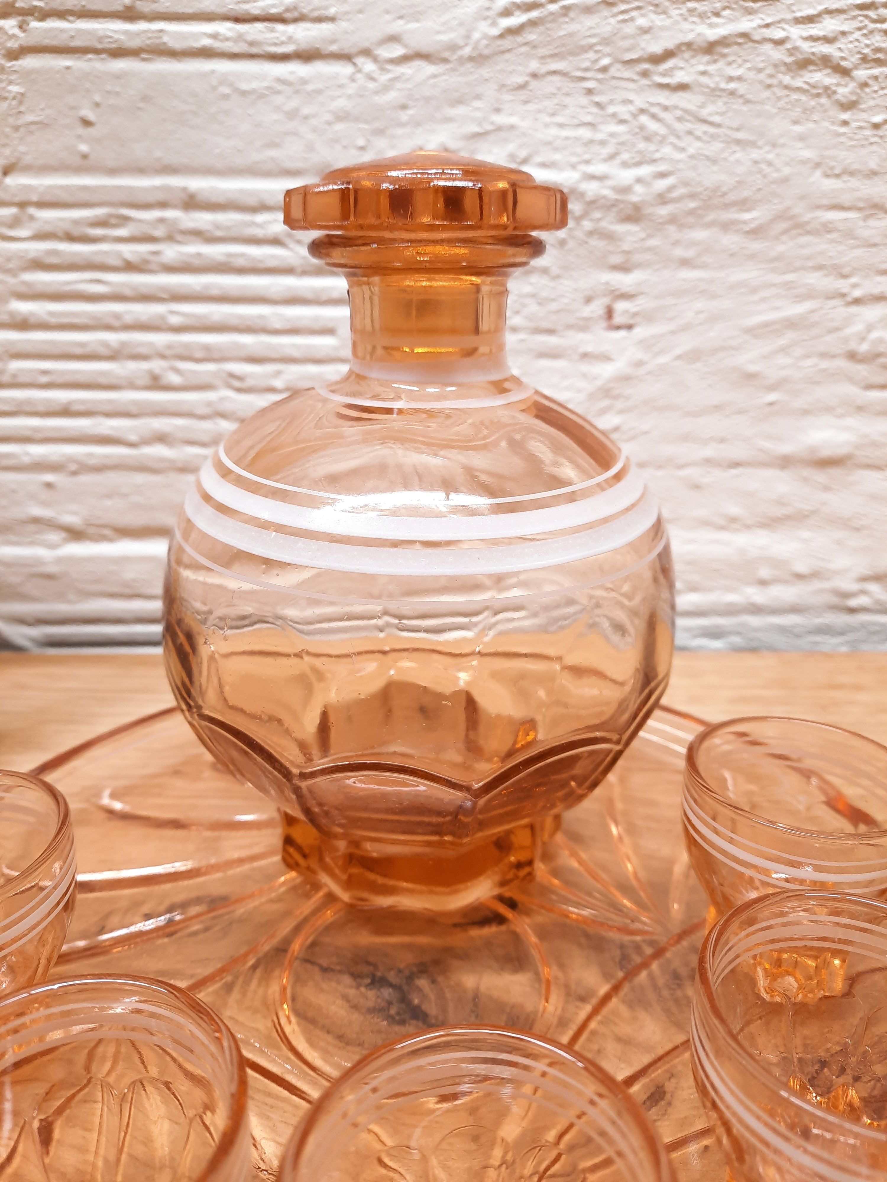 Art Deco pink liquor service
