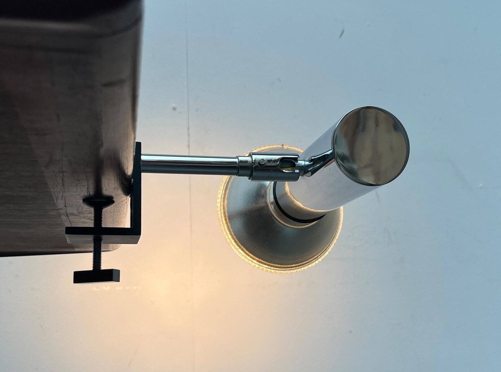 Mid-Century Modern minimalist clamp lamp by Cosack, 1960s.