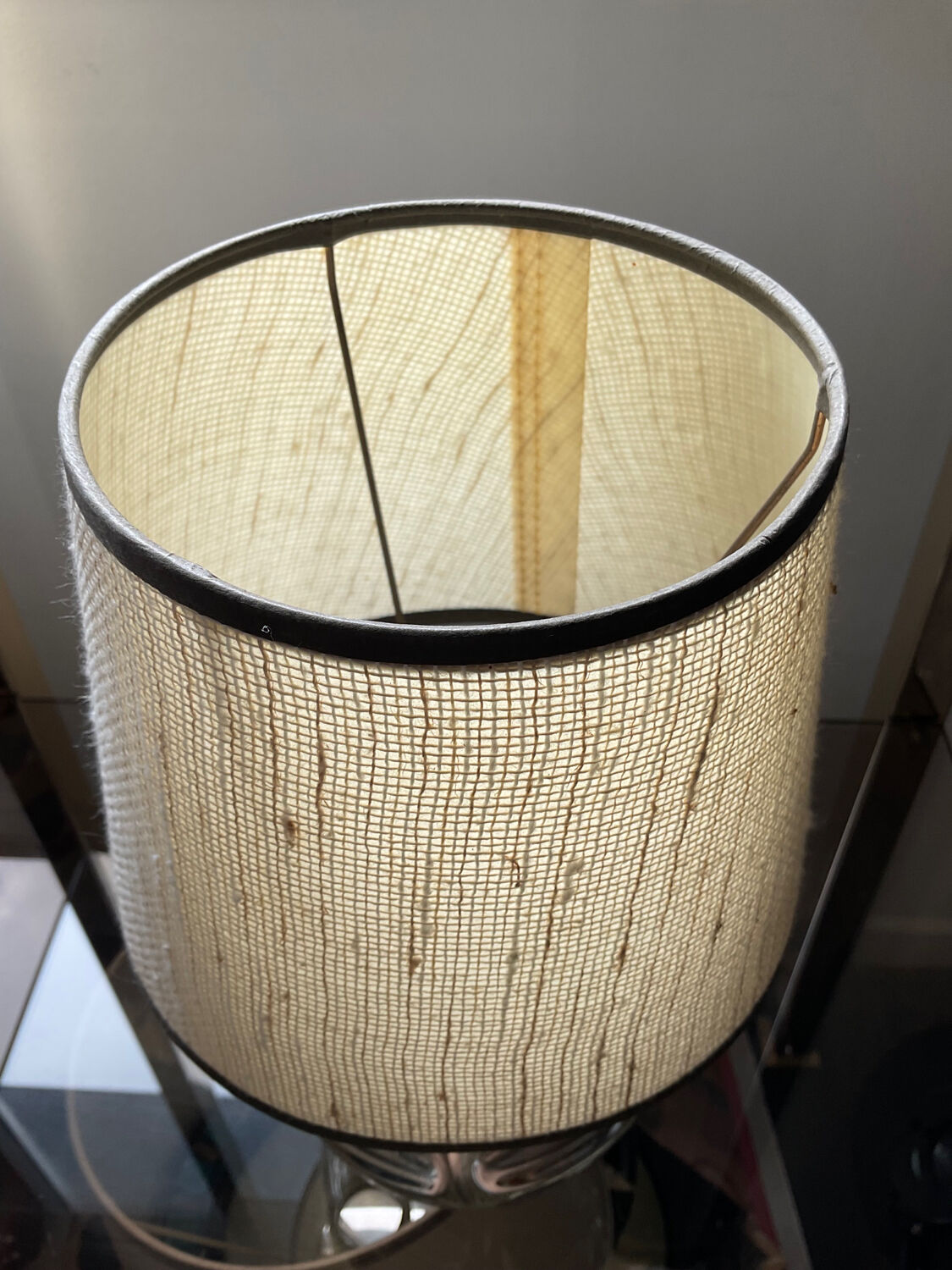 Vintage eglomised glass lamp from the 50s-60s