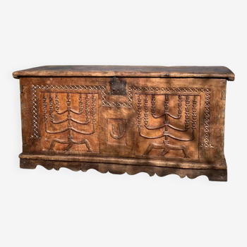 18th century chest see before.. carved with Menorahs and Hebrew symbol