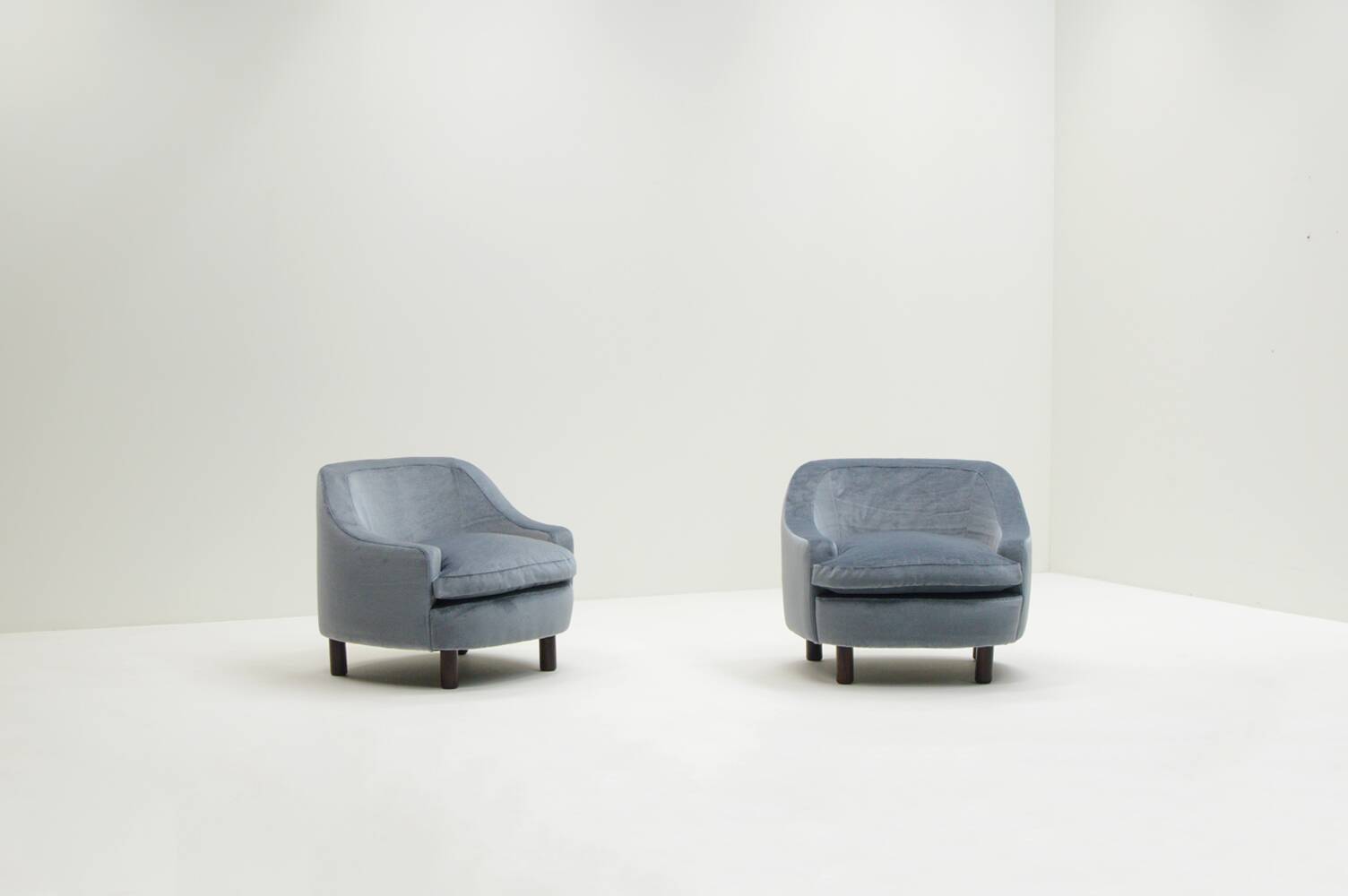 Set of 2 ice blue Mohair lounge chairs, 1950s Italy.