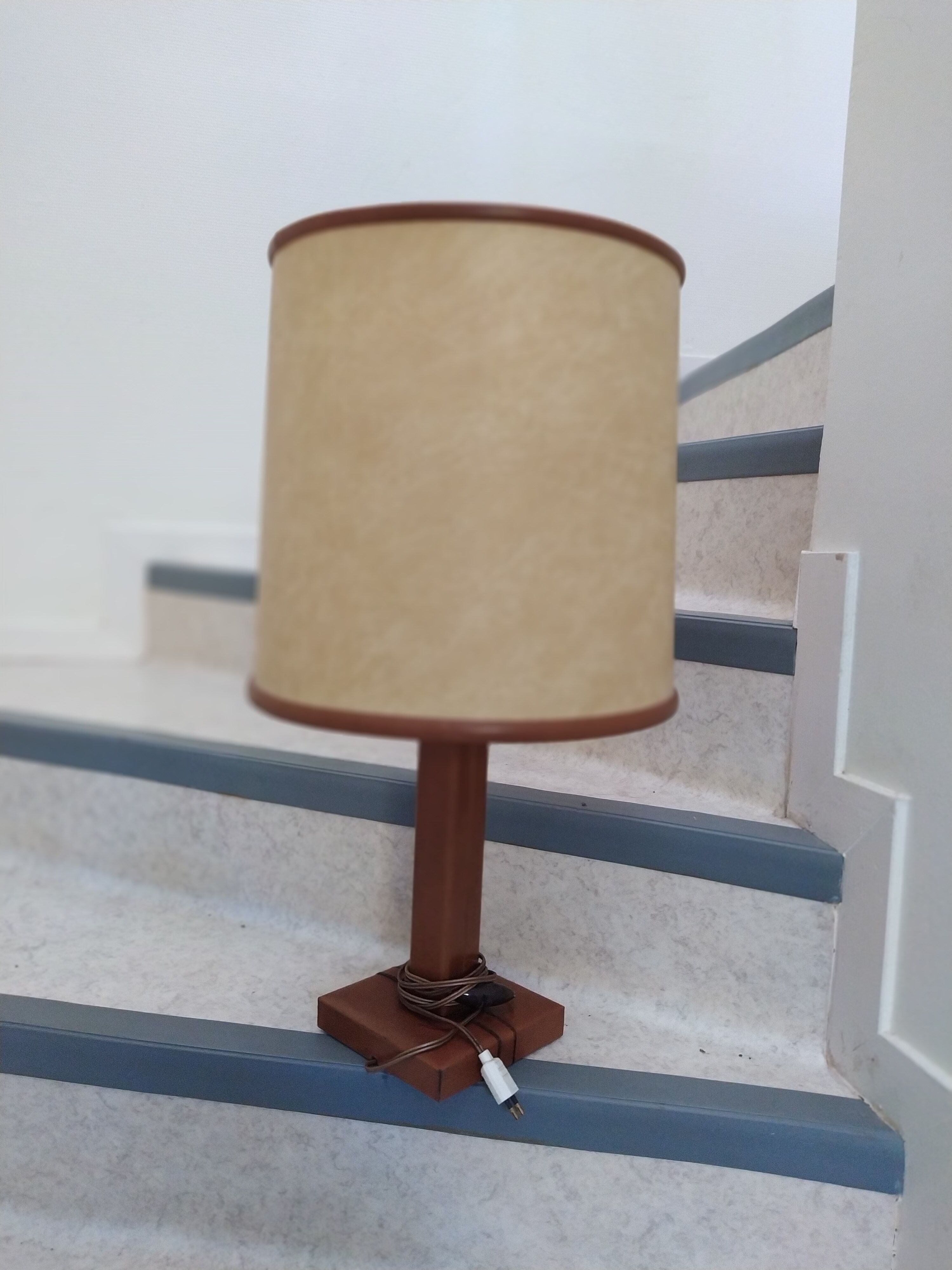 Le Tanneur desk lamp