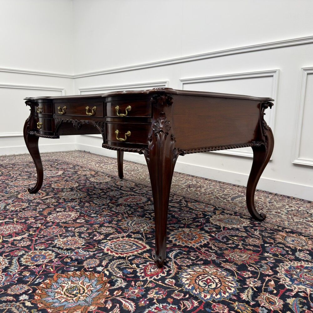 Bureau d'écriture anglais antique classique