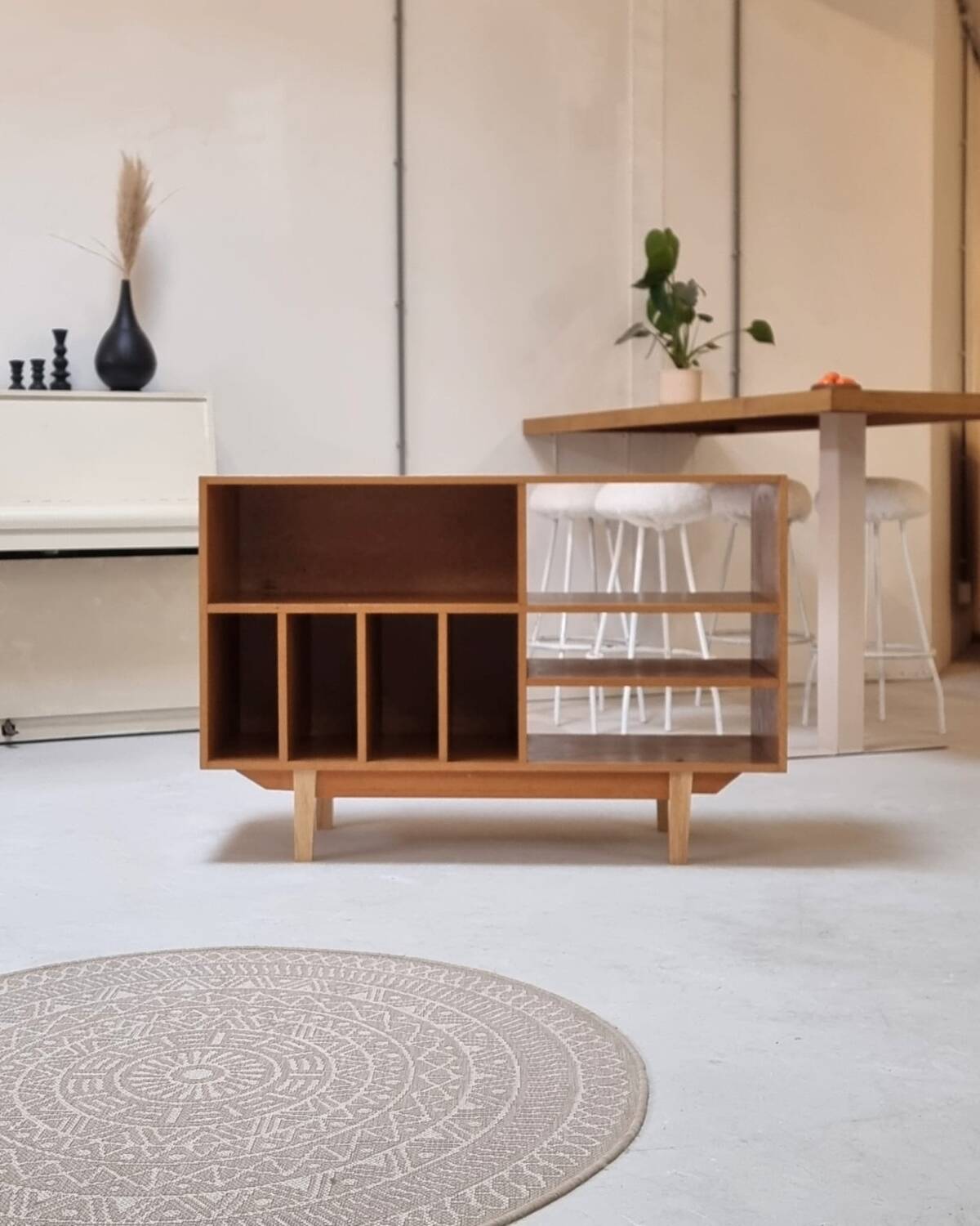 Armoire à disques Mid Century