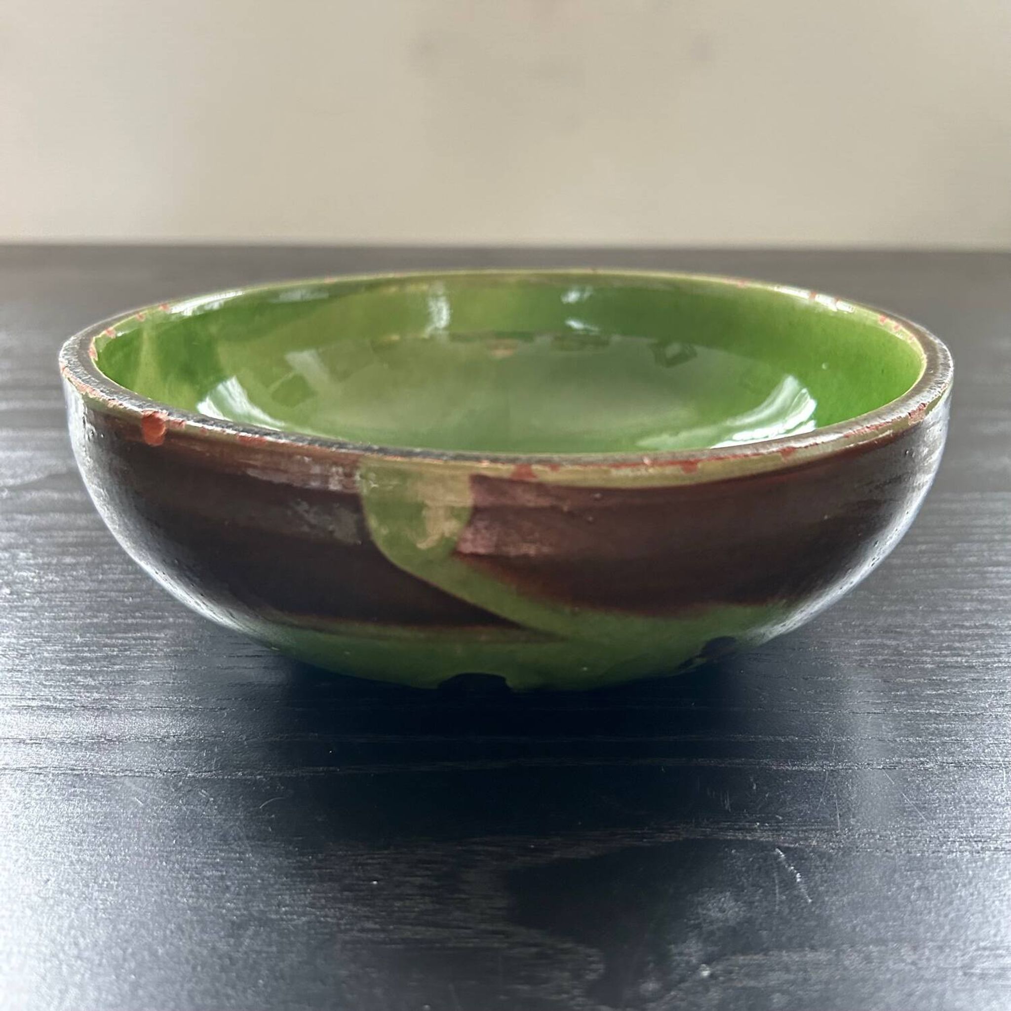 Artisanal green Provençal salad bowl