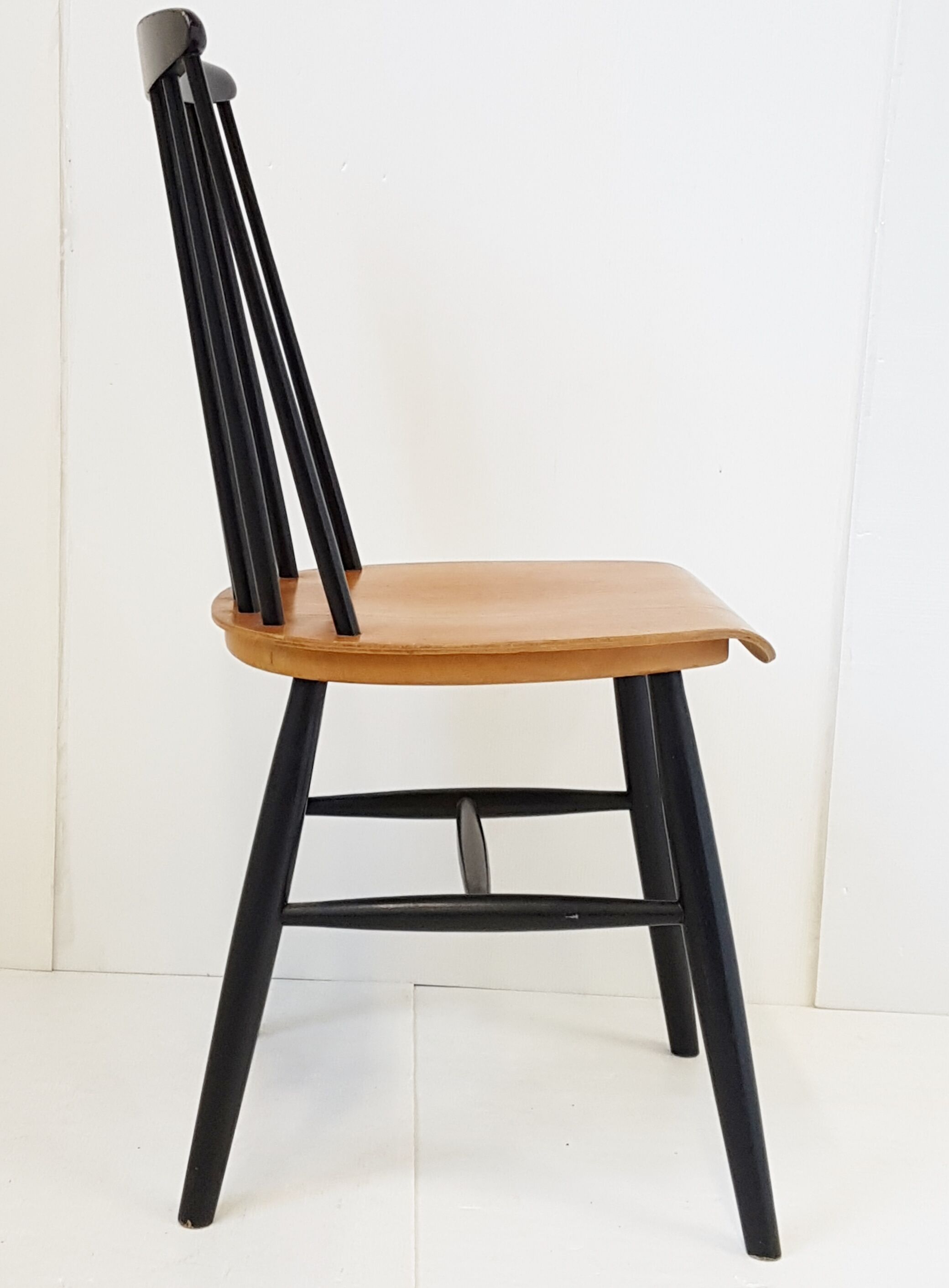 Chaise Fanett de Ilmari Tapiovaara 1960