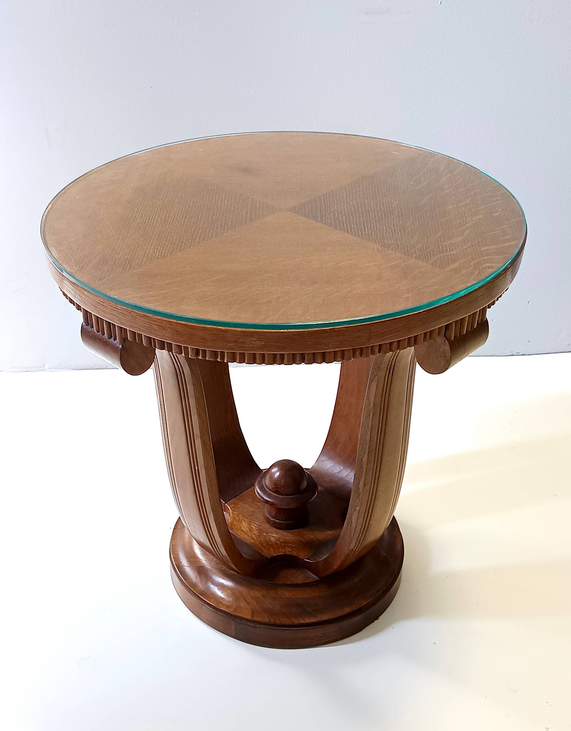 Art Deco Round Oak Durmast and Glass Coffee Table, Italy
