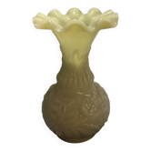 Vase opaline vintage