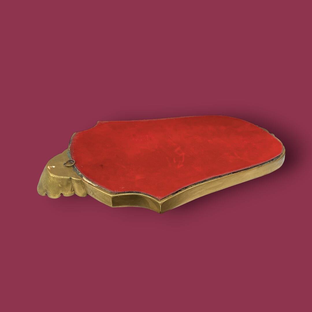Antique wall mirror in gilded resin – back in red velvet