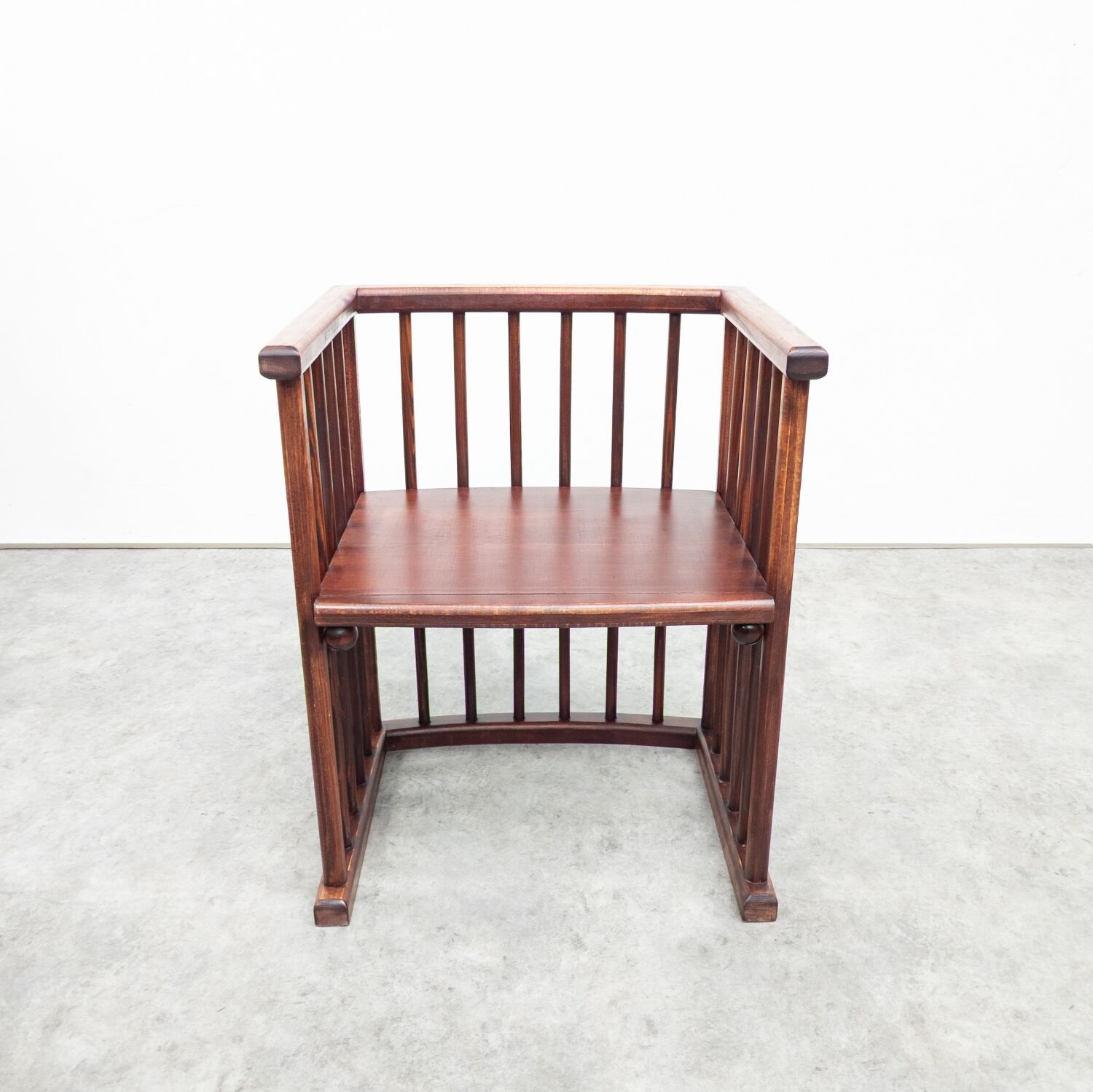Fauteuil tonneau vintage, Tchécoslovaquie 1990