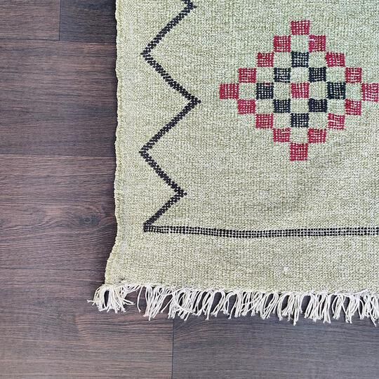 Tapis berbère marocain kaki clair