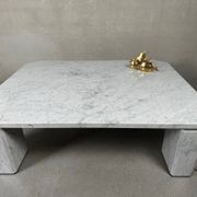 Vintage coffee table – Carrara marble