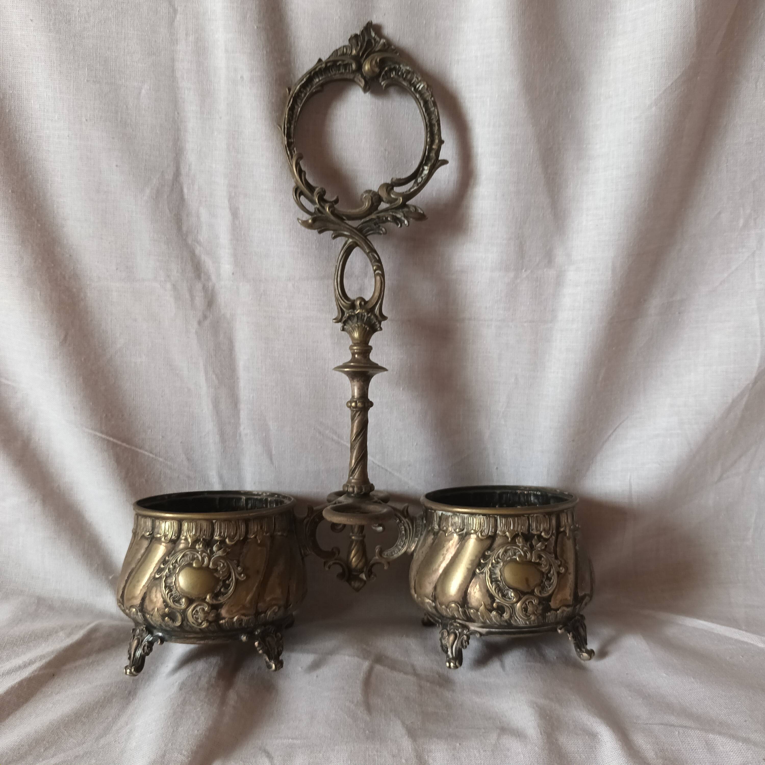 Ancien saleron en métal argenté