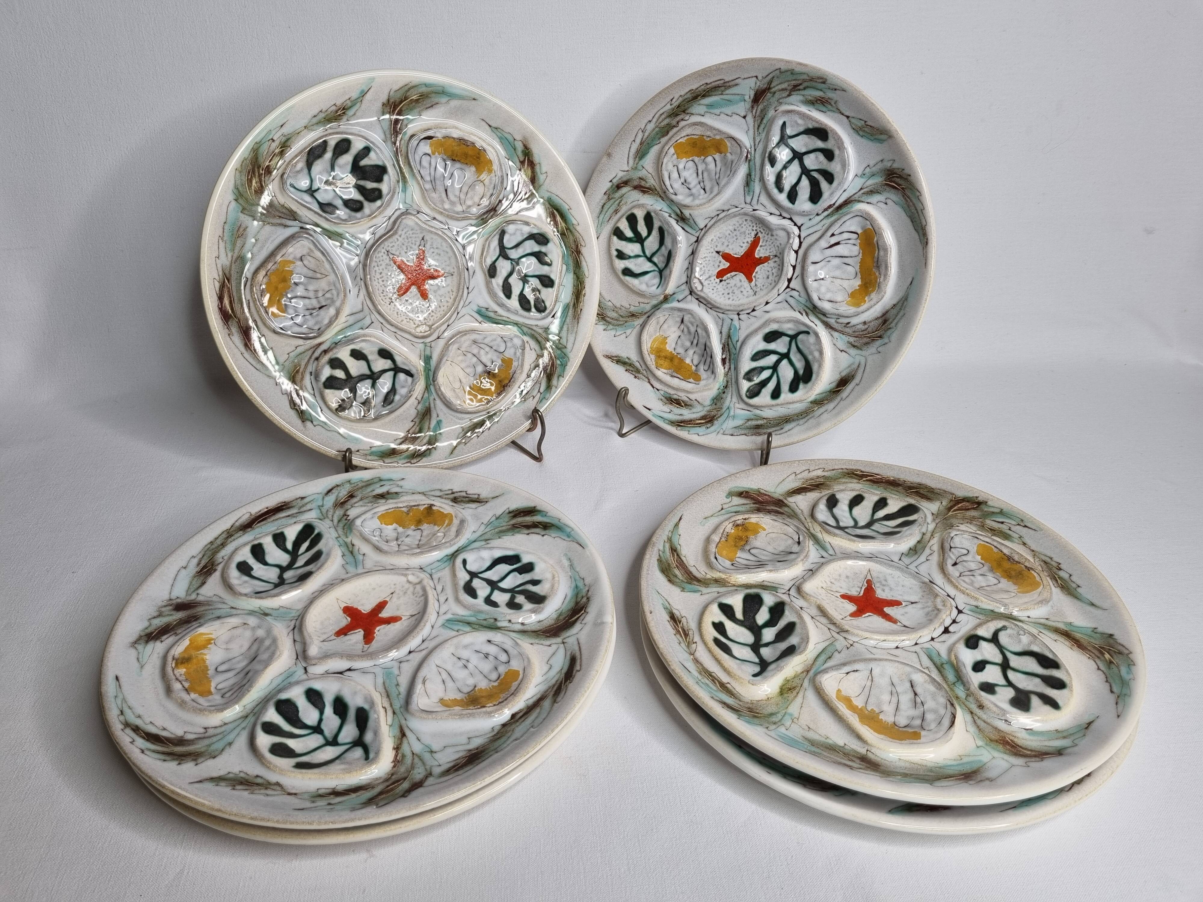 Set of 6 Pornic oyster plates, "PENEREF" model, hand painted, 25 cm