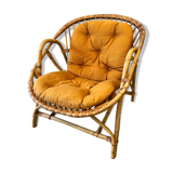 Rattan basket armchair with its cushion