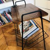 Lampadaire porte revues