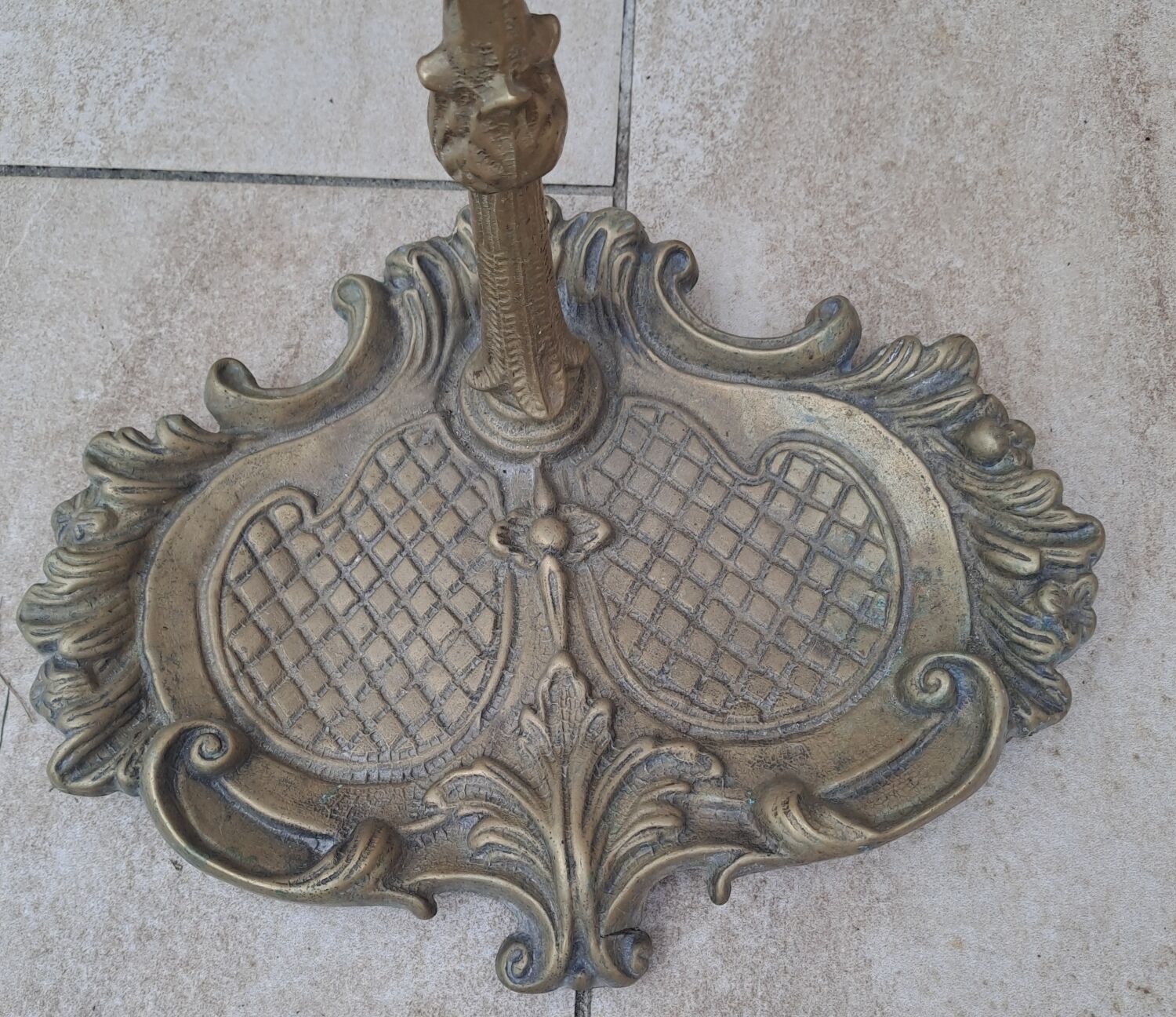 Bronze fireplace tool set