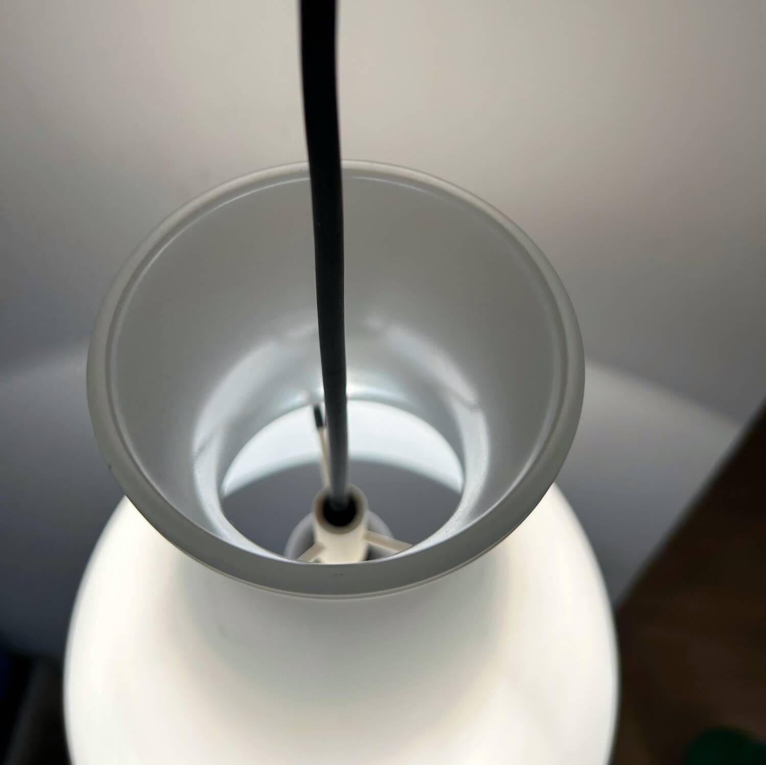 Lustre opaline design Memphis années 80/90