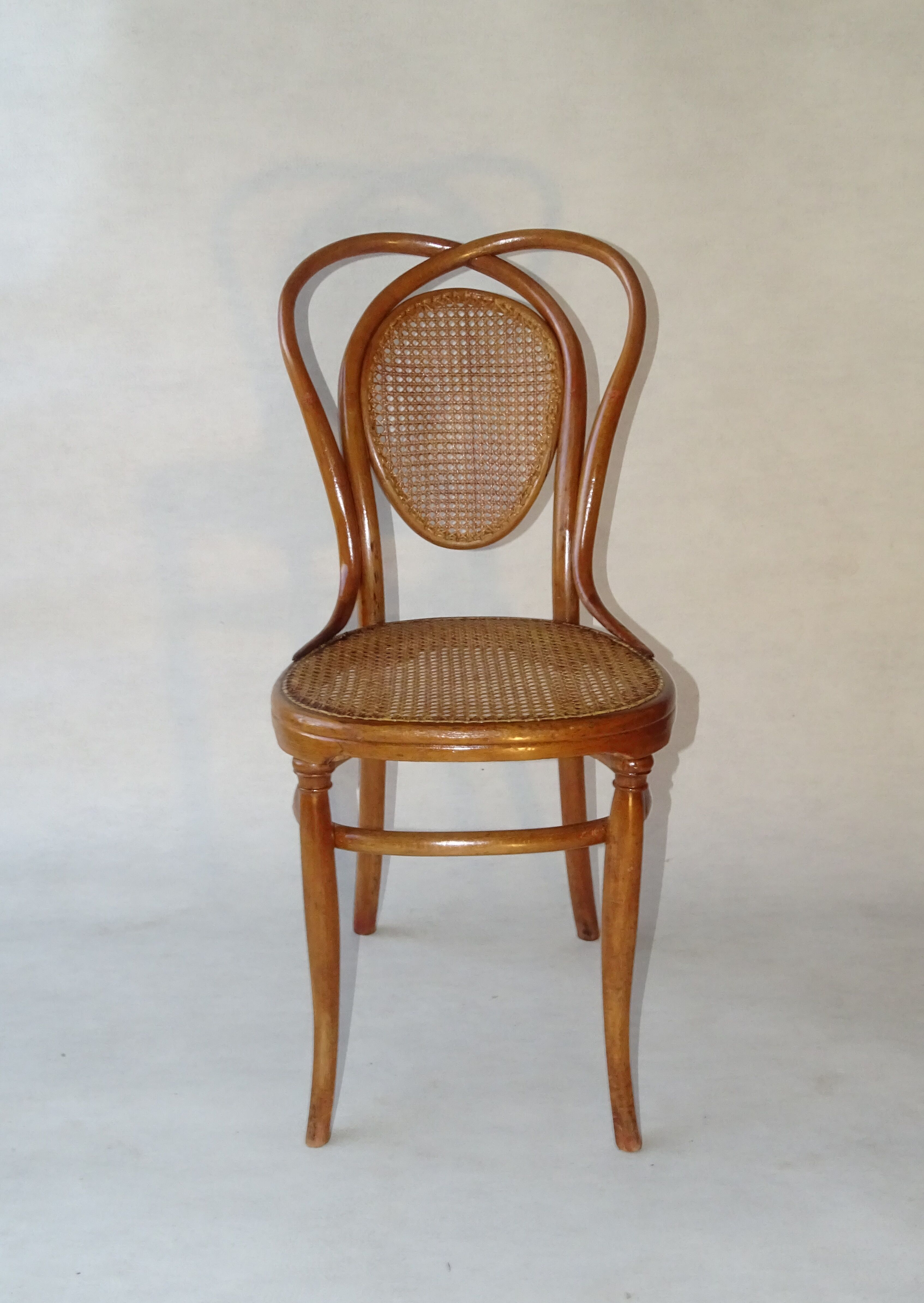 Kohn No. 33 of 1890 Bistro chairs