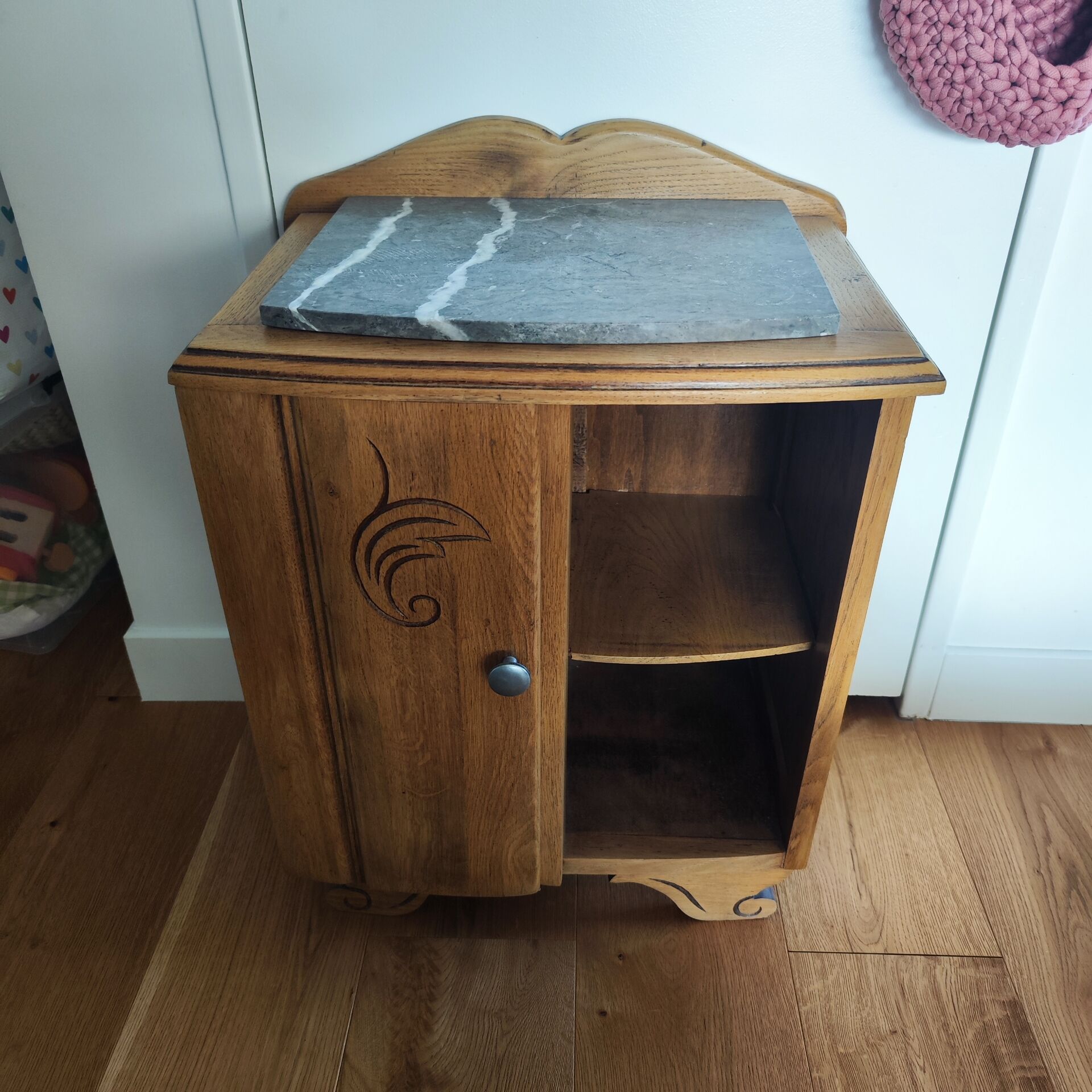 Bedside table