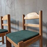 4 chaises en bois massif