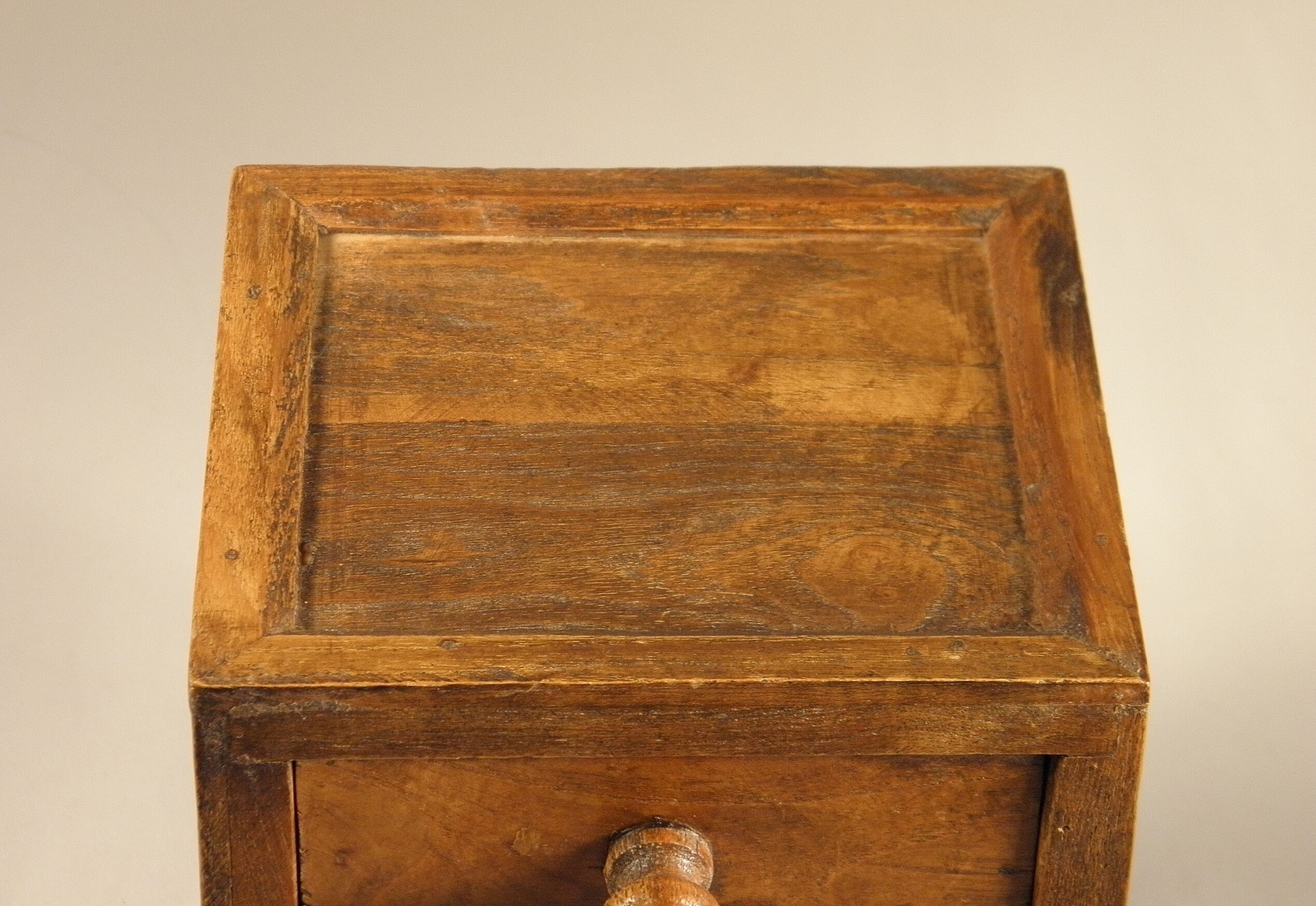 Wood box with drawers 19 x 14 cm