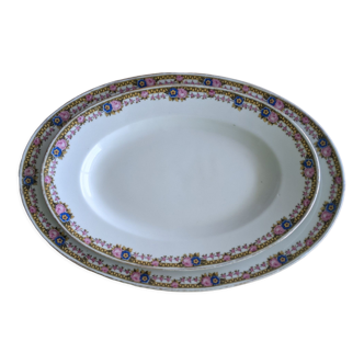 Lot de deux plats ovales en porcelaine