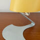 Paire de lampes design en opaline jaune et métal