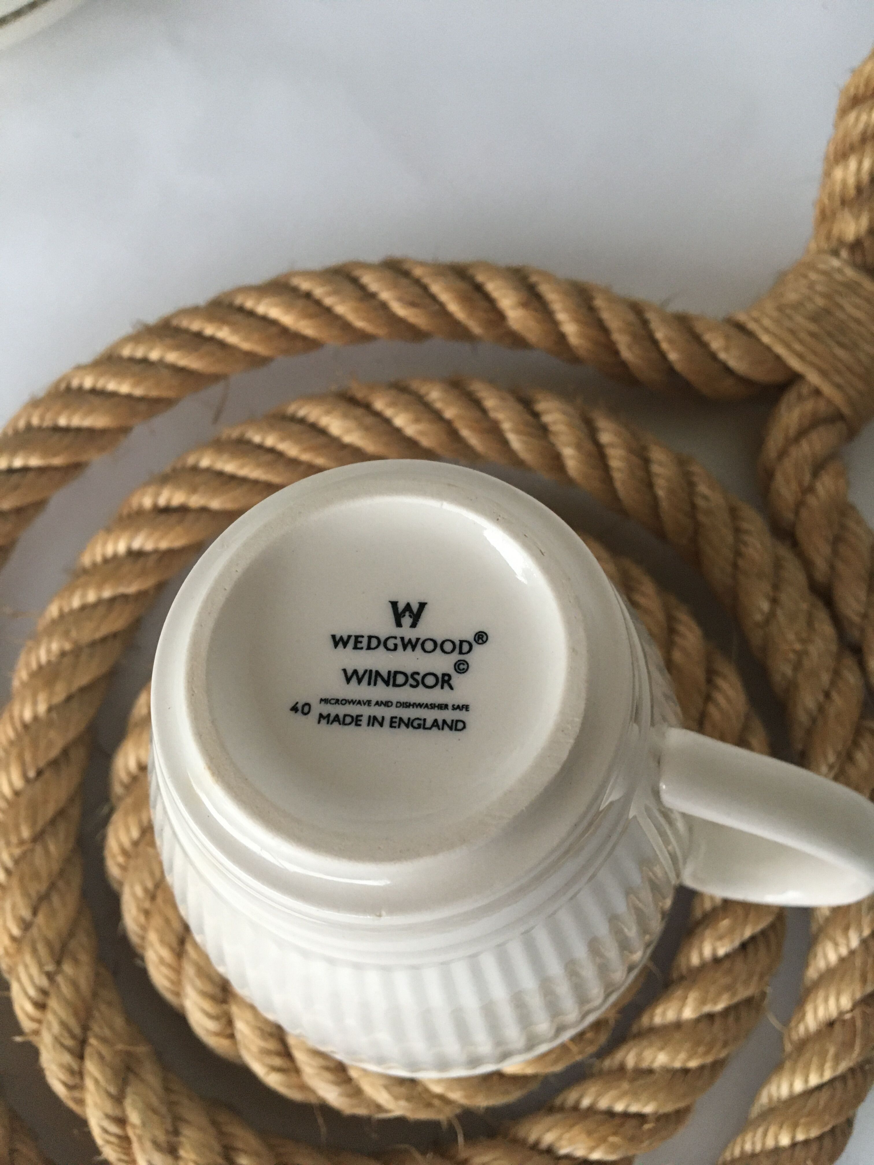 Ten English cups and saucers