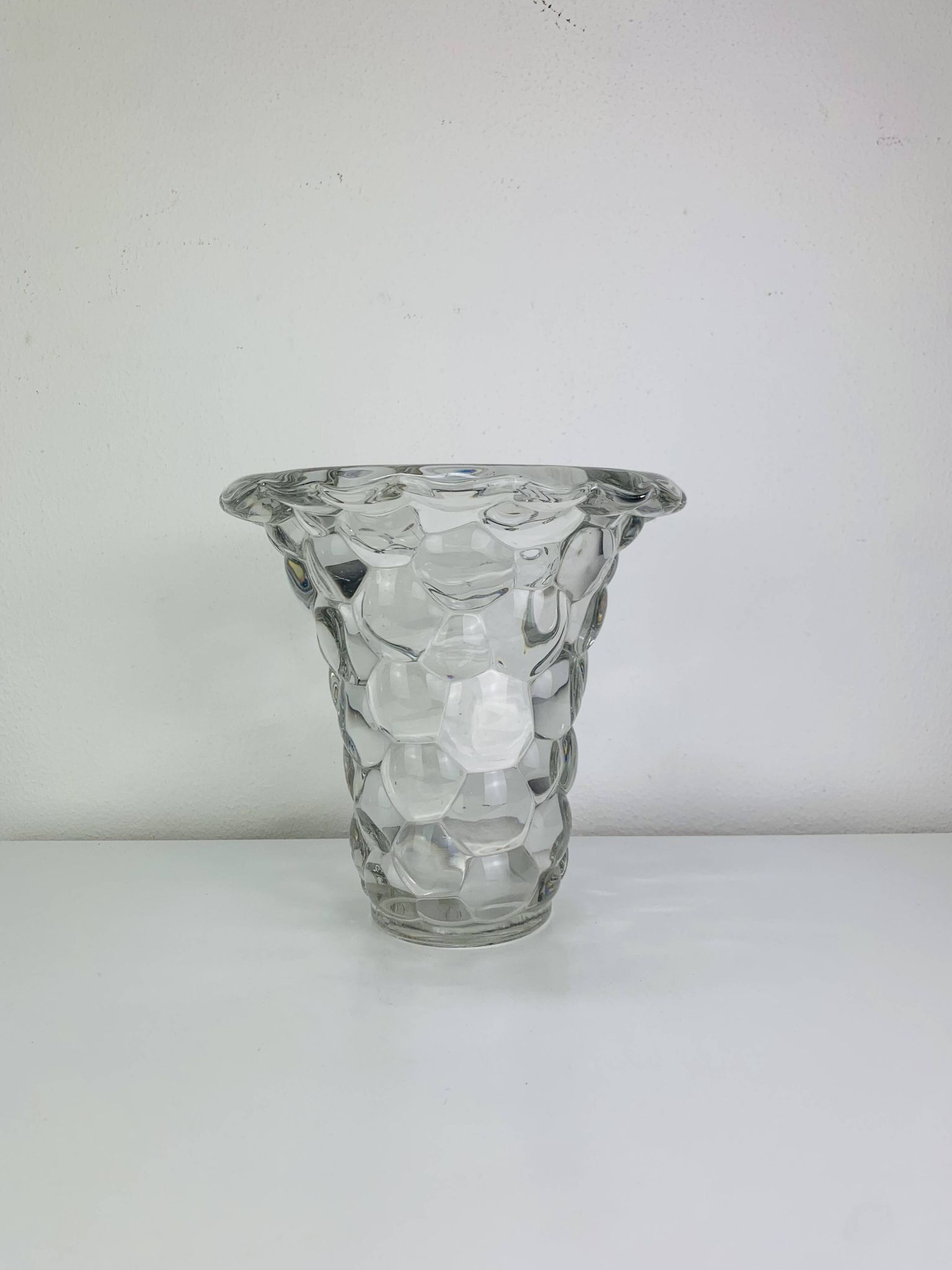Vase Art déco nid d'abeille par Pierre D'Avesn