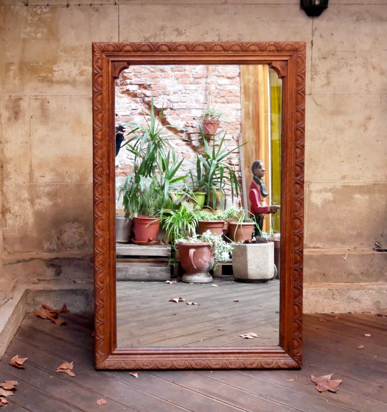 Carved wooden mirror 149x95cm