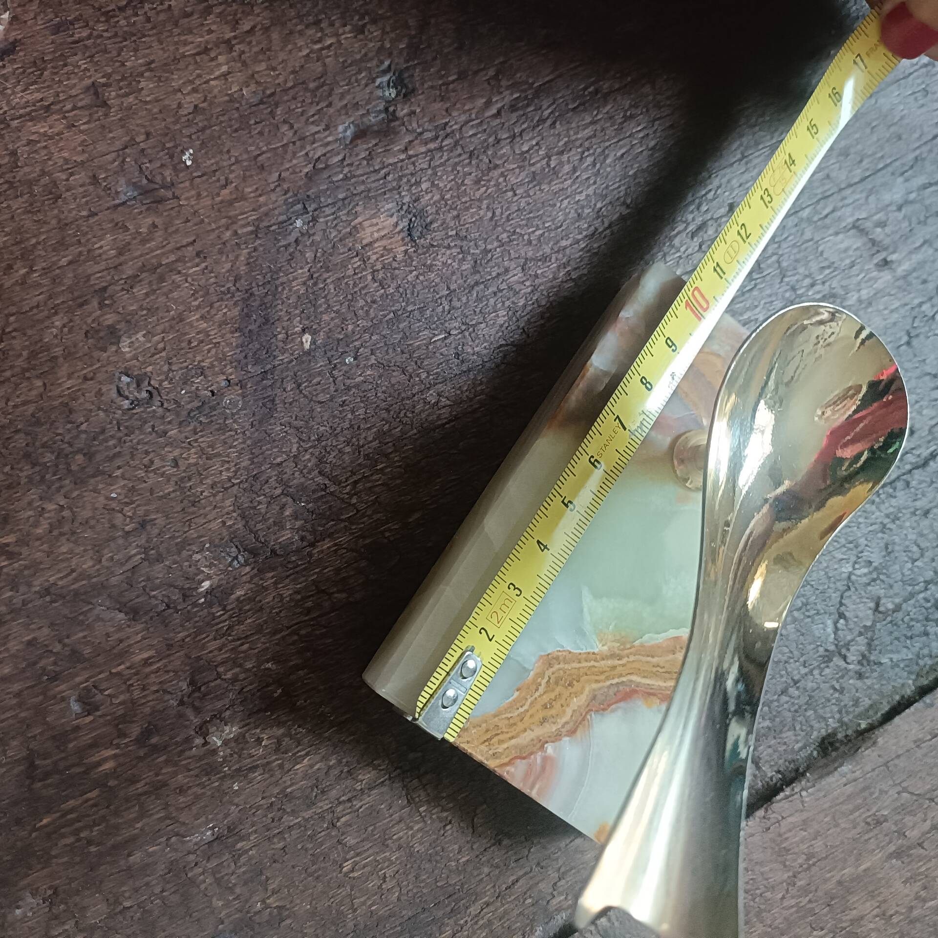 Porte-pipe en agate et laiton