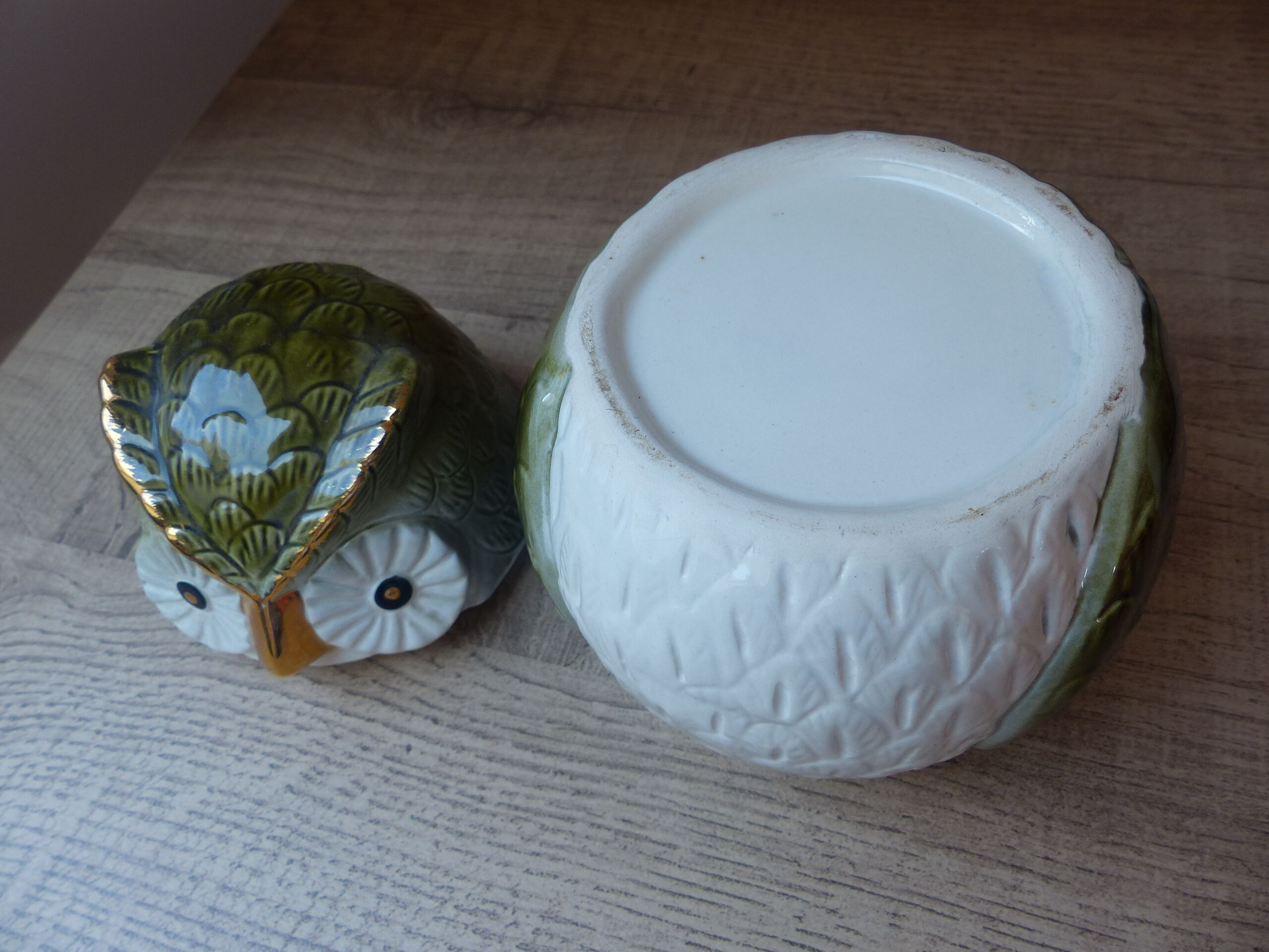 Box with ceramic lid owl shape