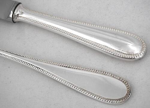 25-piece cutlery set François Frionnet in silver-plated metal, bead decoration.