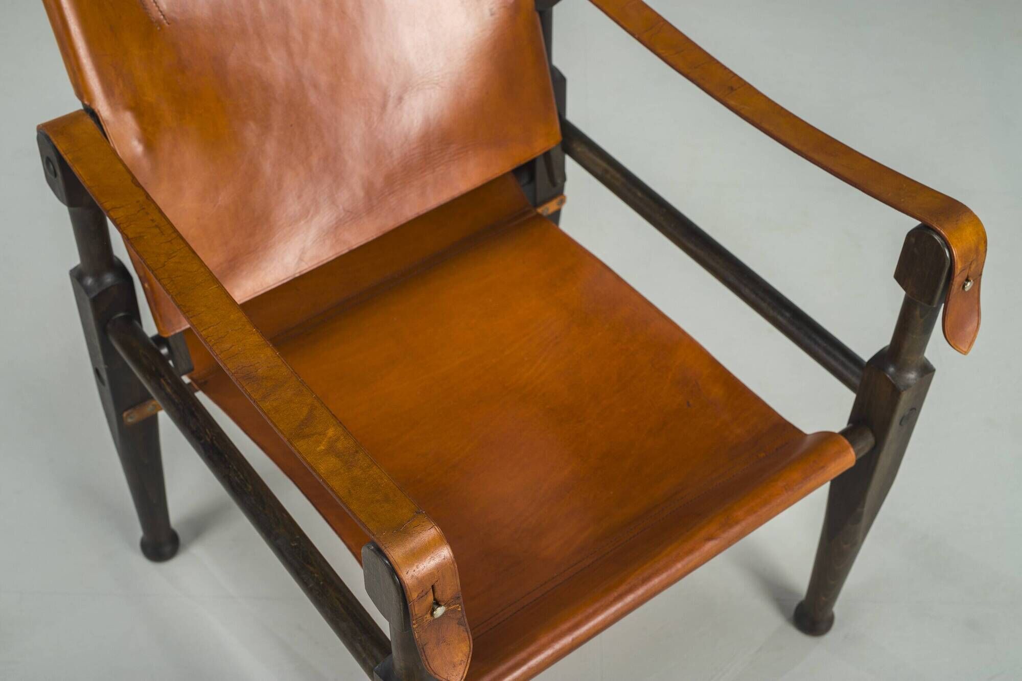 Swiss Leather Safari Chair attributed to Wilhelm Kienzle for Wohnbedarf
