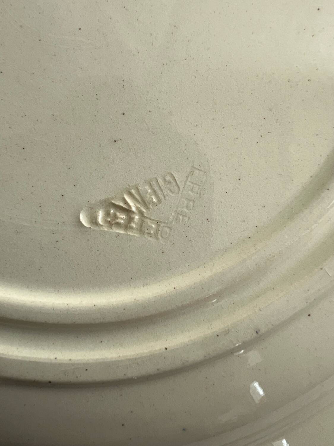 Set of 3 gien 1937 garland soup plates