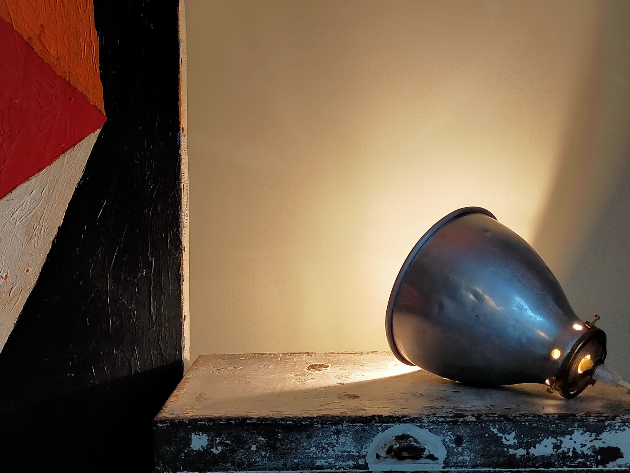 Suspension lampshade bell in vintage aluminum