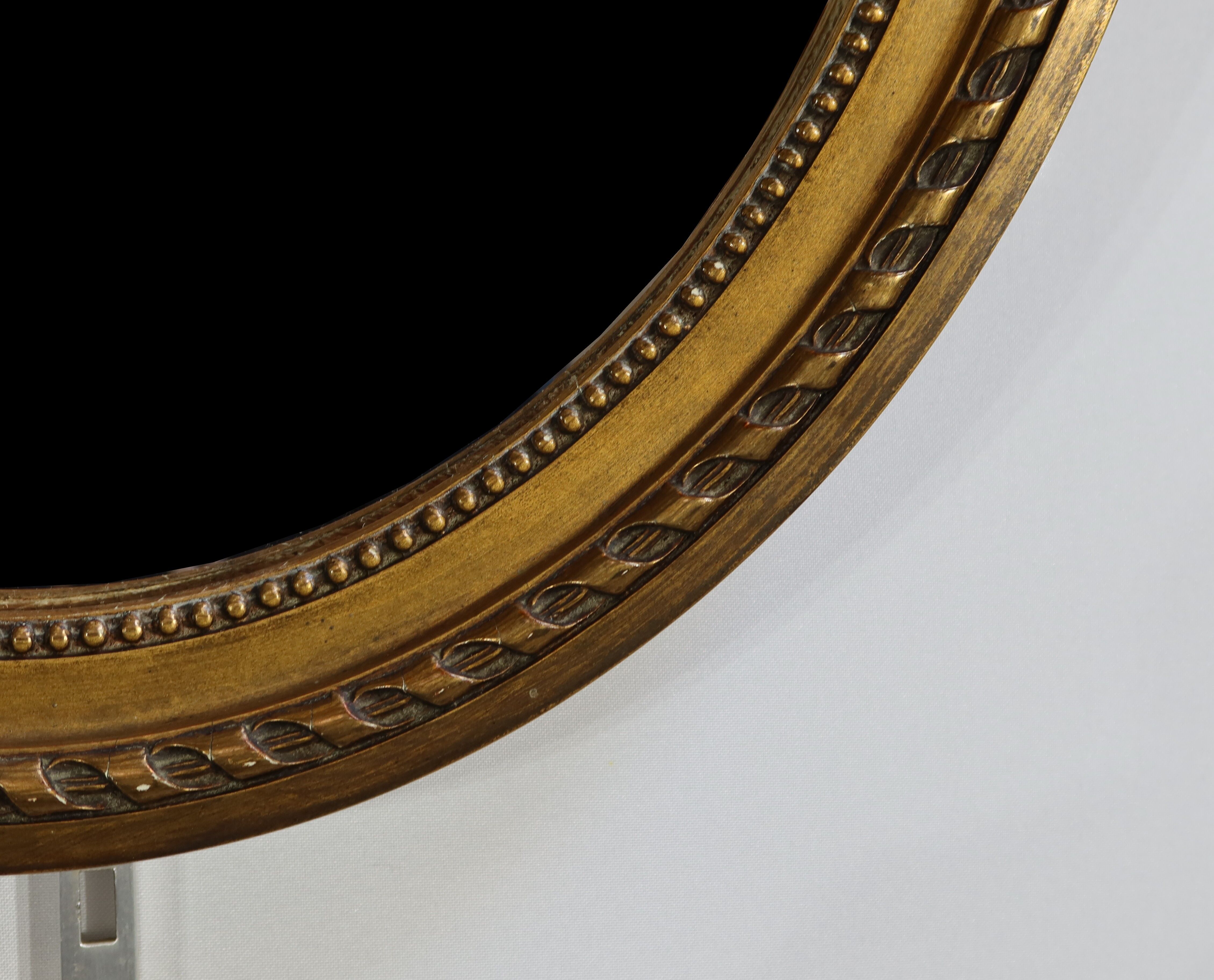 Oval mirror, Louis XVI style - Early twentieth century