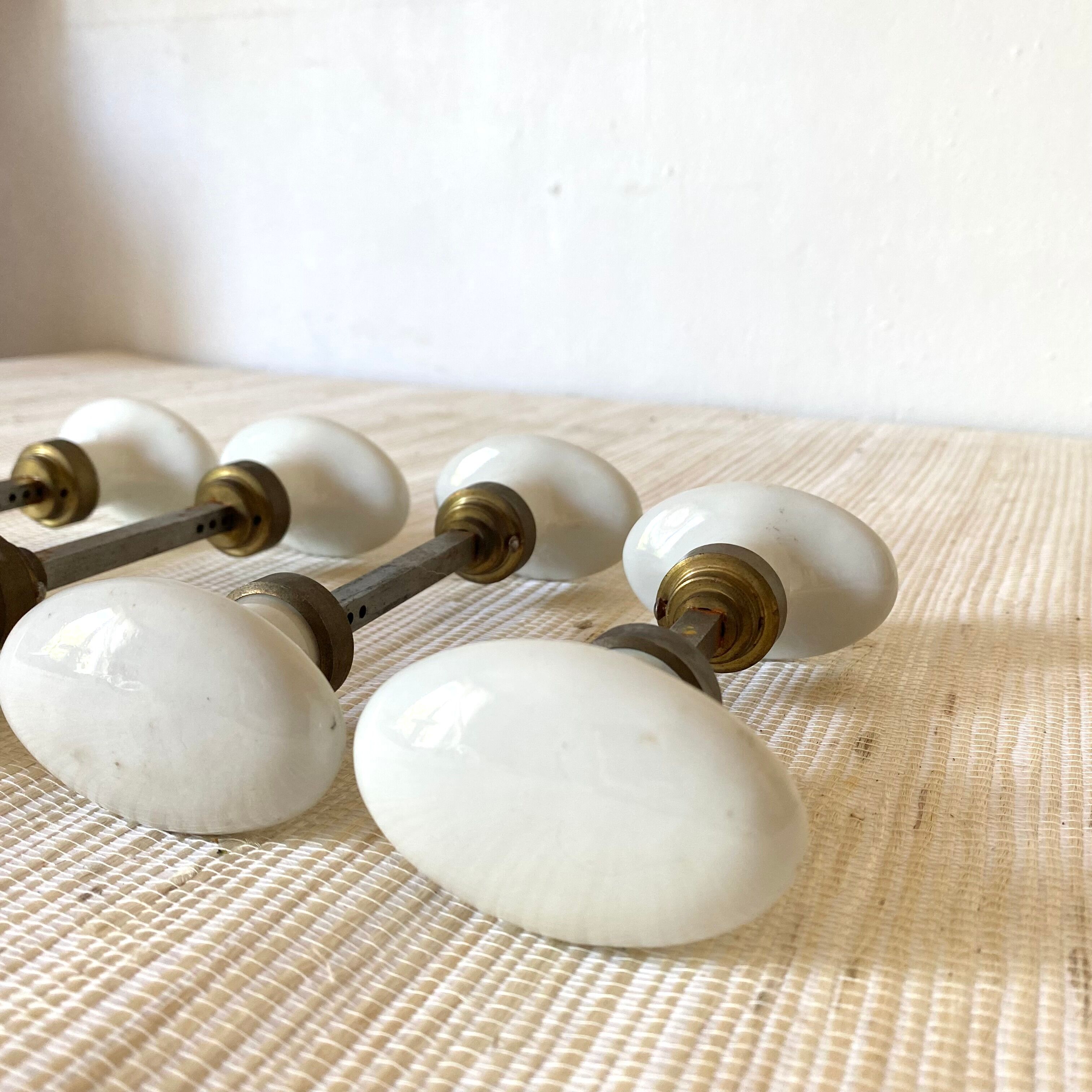Porcelain door handles