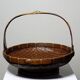 Grand panier à offrandes en bambou asiatique vintage 1920–1950